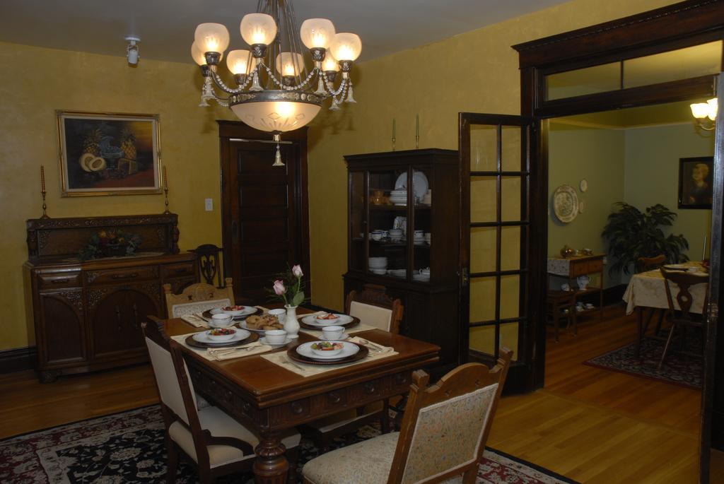 Downtown Historic Bed & Breakfast 앨버커키 외부 사진