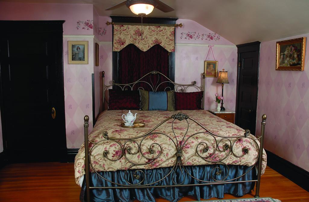 Downtown Historic Bed & Breakfast 앨버커키 객실 사진