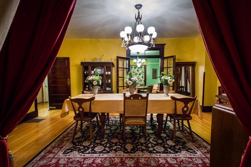 Downtown Historic Bed & Breakfast 앨버커키 외부 사진