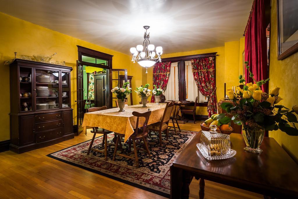 Downtown Historic Bed & Breakfast 앨버커키 외부 사진