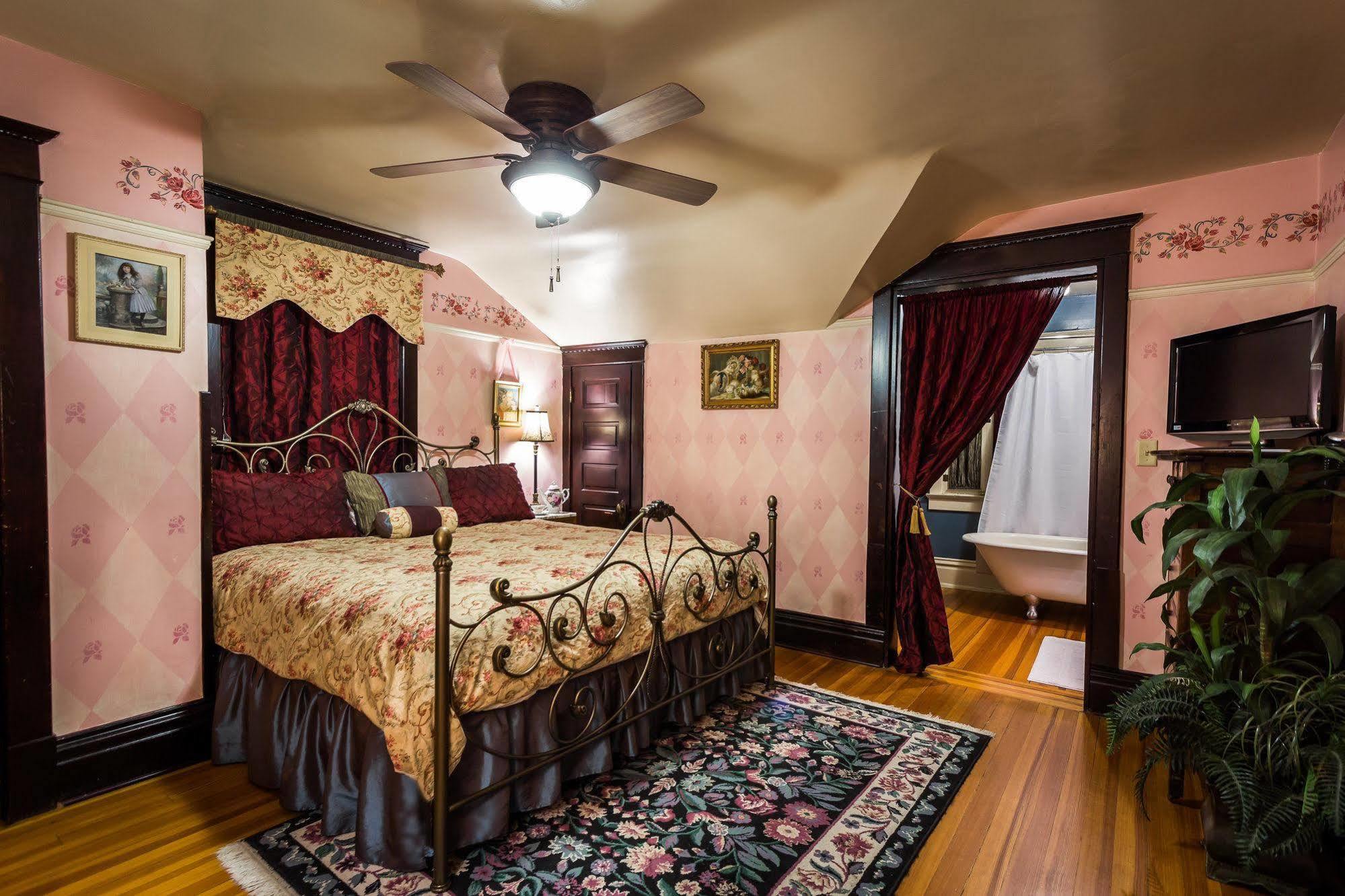 Downtown Historic Bed & Breakfast 앨버커키 외부 사진
